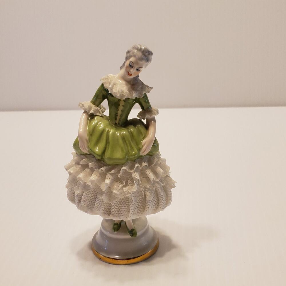 Rare Royal Adderley Staffordshire Floral Bone China Lace Porcelain Lady Clare